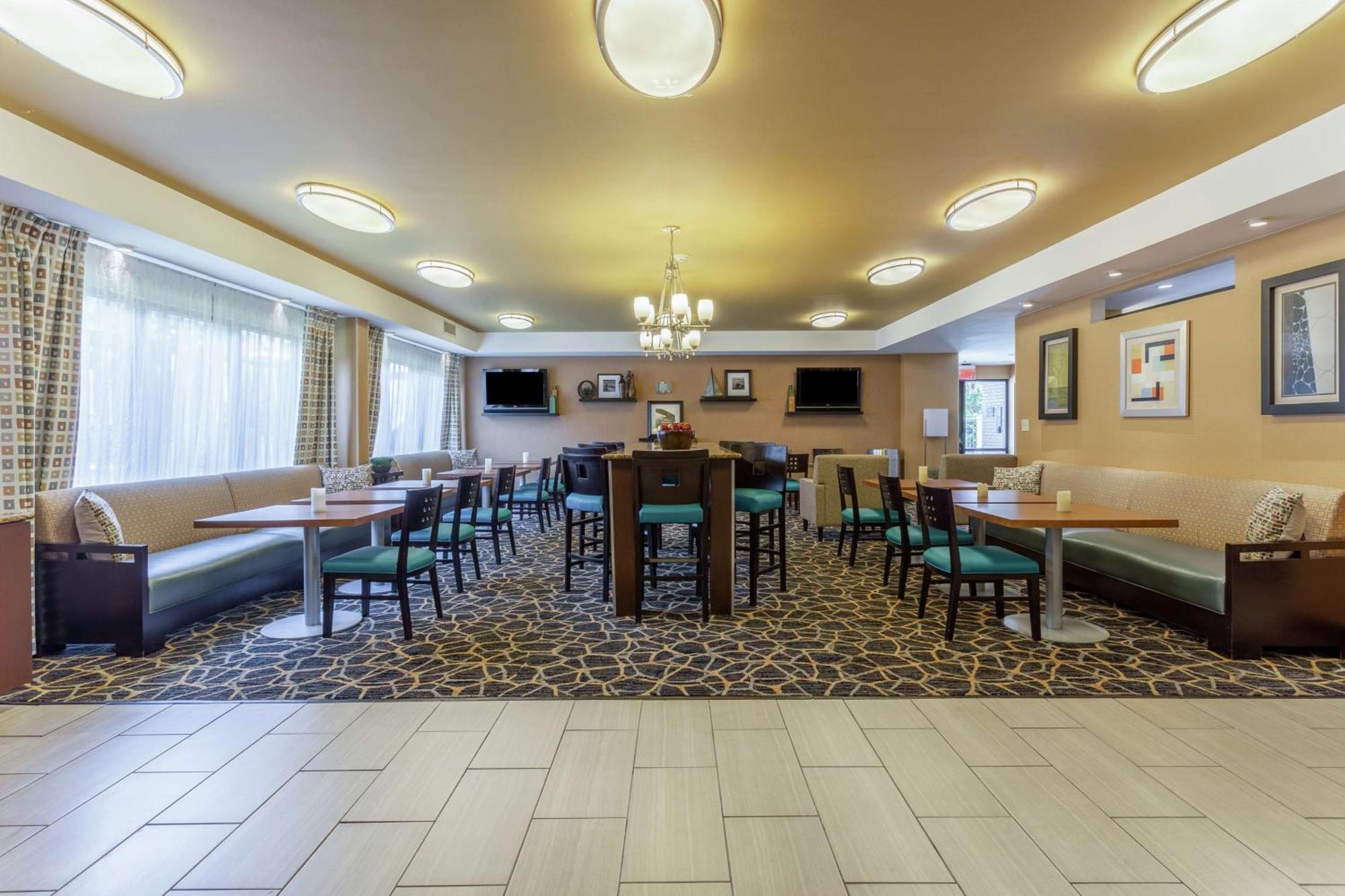 Hampton Inn Biloxi-Ocean Springs Exterior foto
